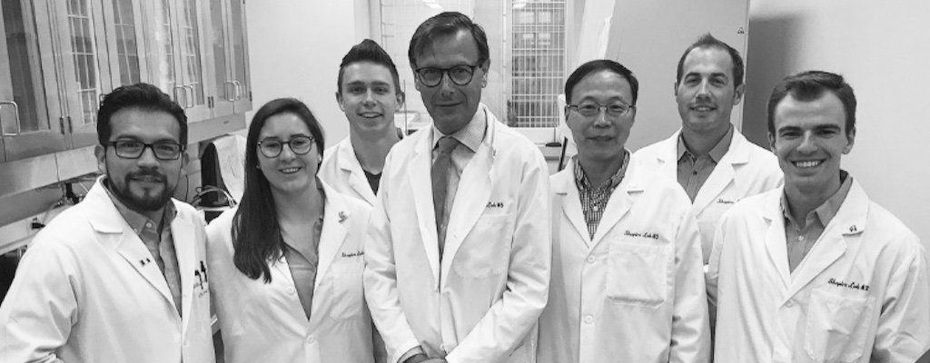 Dr James Shapiro in Lab